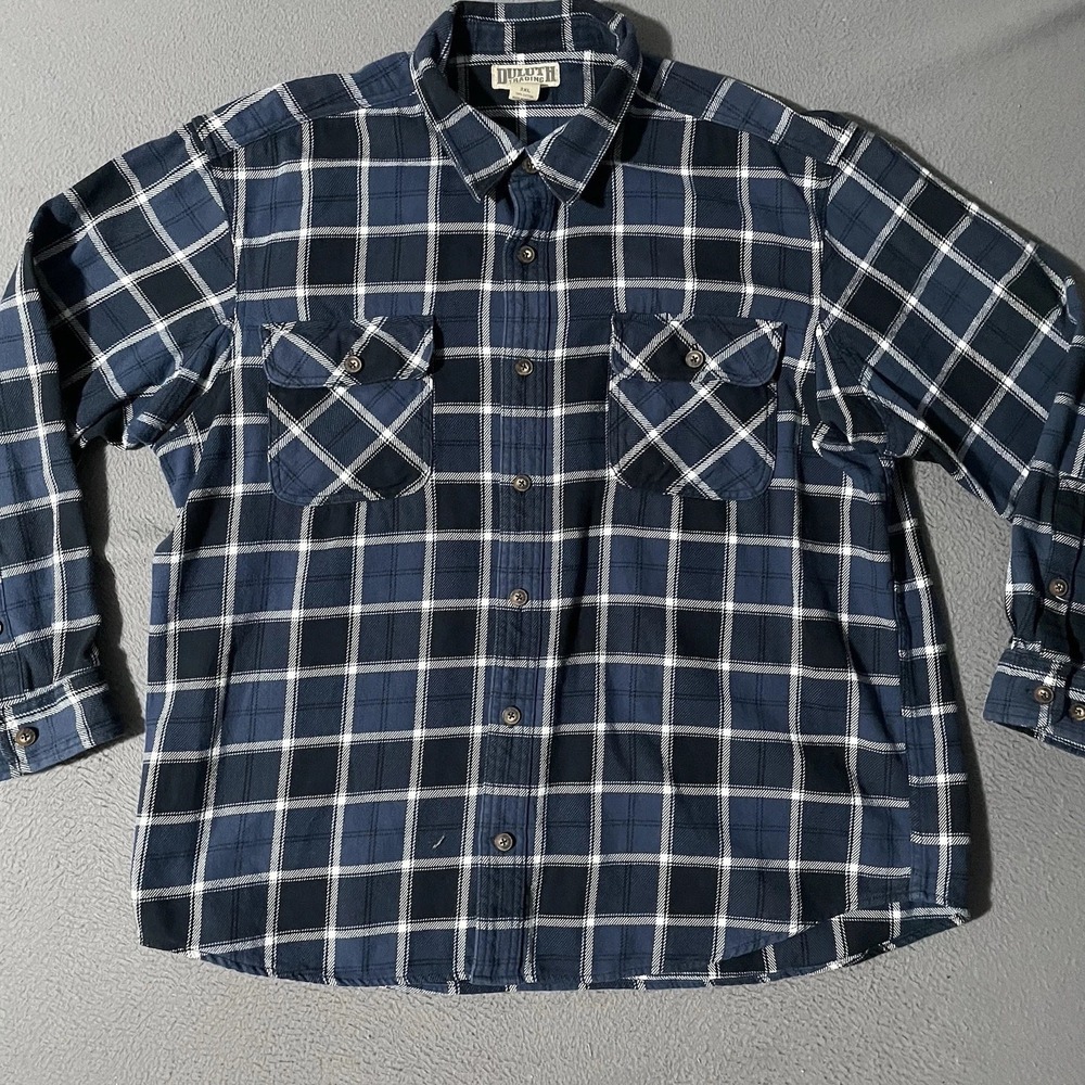 Duluth Mens Shirt 2XL Plaid Button Up Navy Flannel Long Sleeves Heavyweight